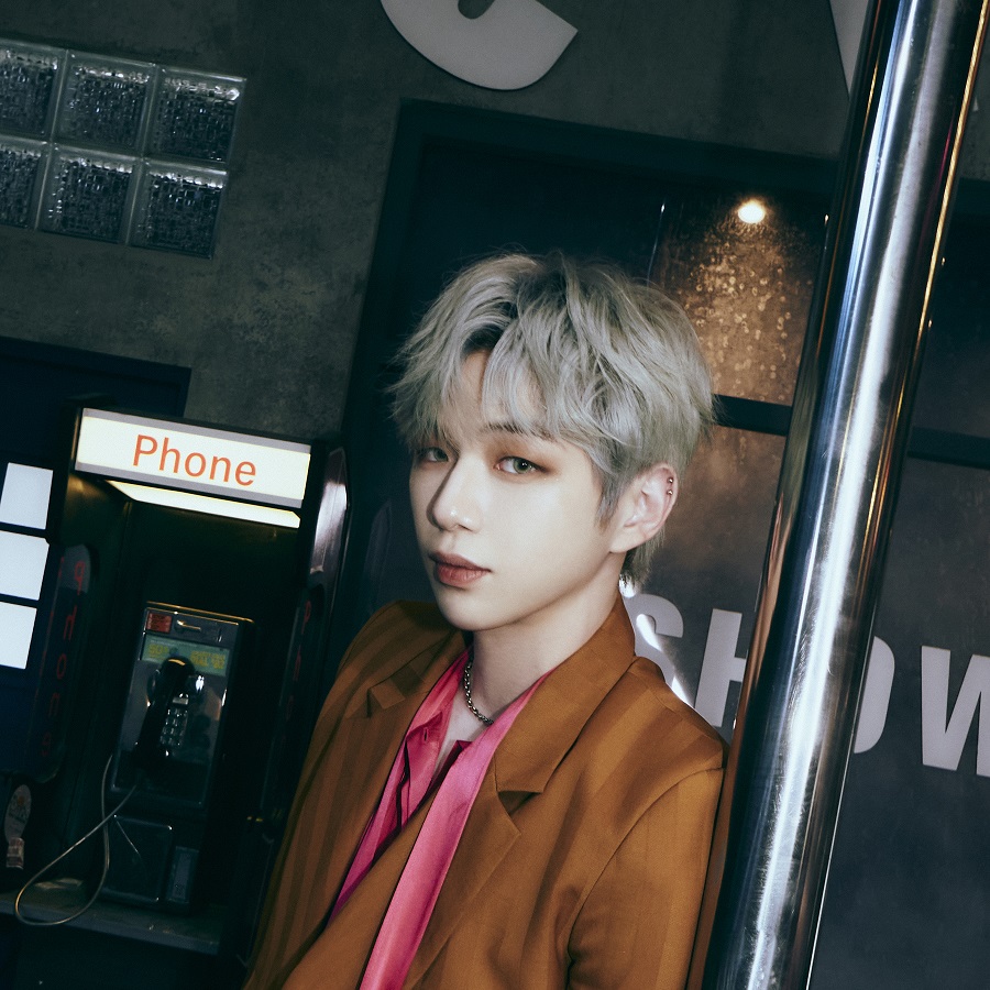 kangdaniel-elysee-montmartre
