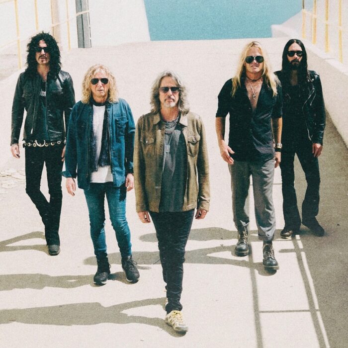 the-dead-daisies-elysee-montmartre